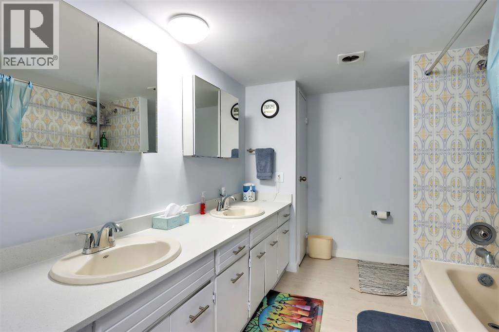 1707 6651 Minoru Boulevard, Richmond, British Columbia  V6Y 1Z2 - Photo 13 - R3045859
