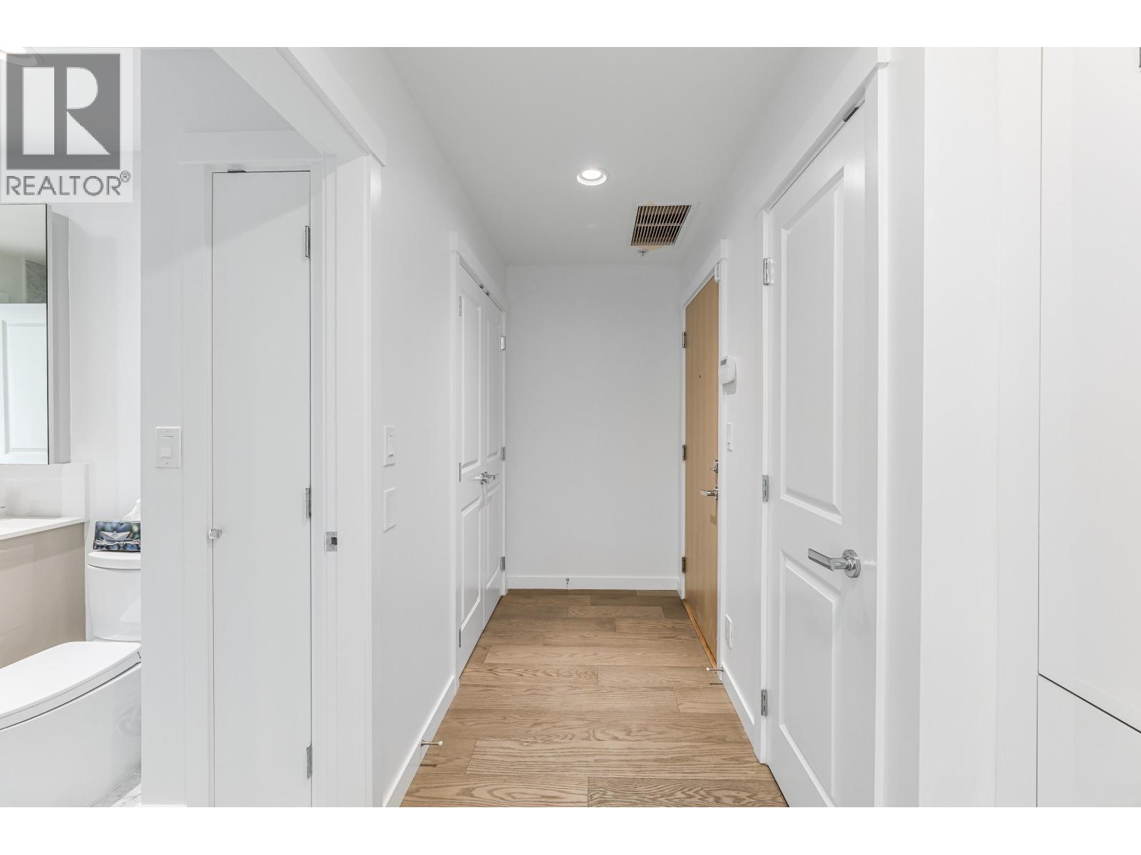 201 3533 Ross Drive, Vancouver, British Columbia  V6S 0L3 - Photo 14 - R3044536