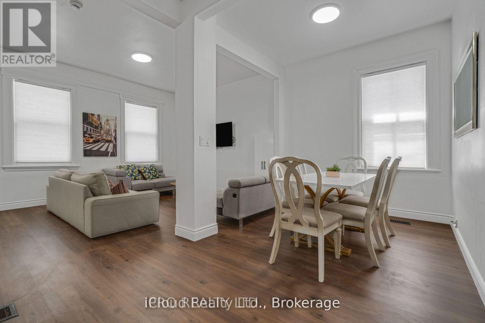 368 Simcoe Street, London East (East K), Ontario  N6B 1J7 - Photo 15 - X12392844