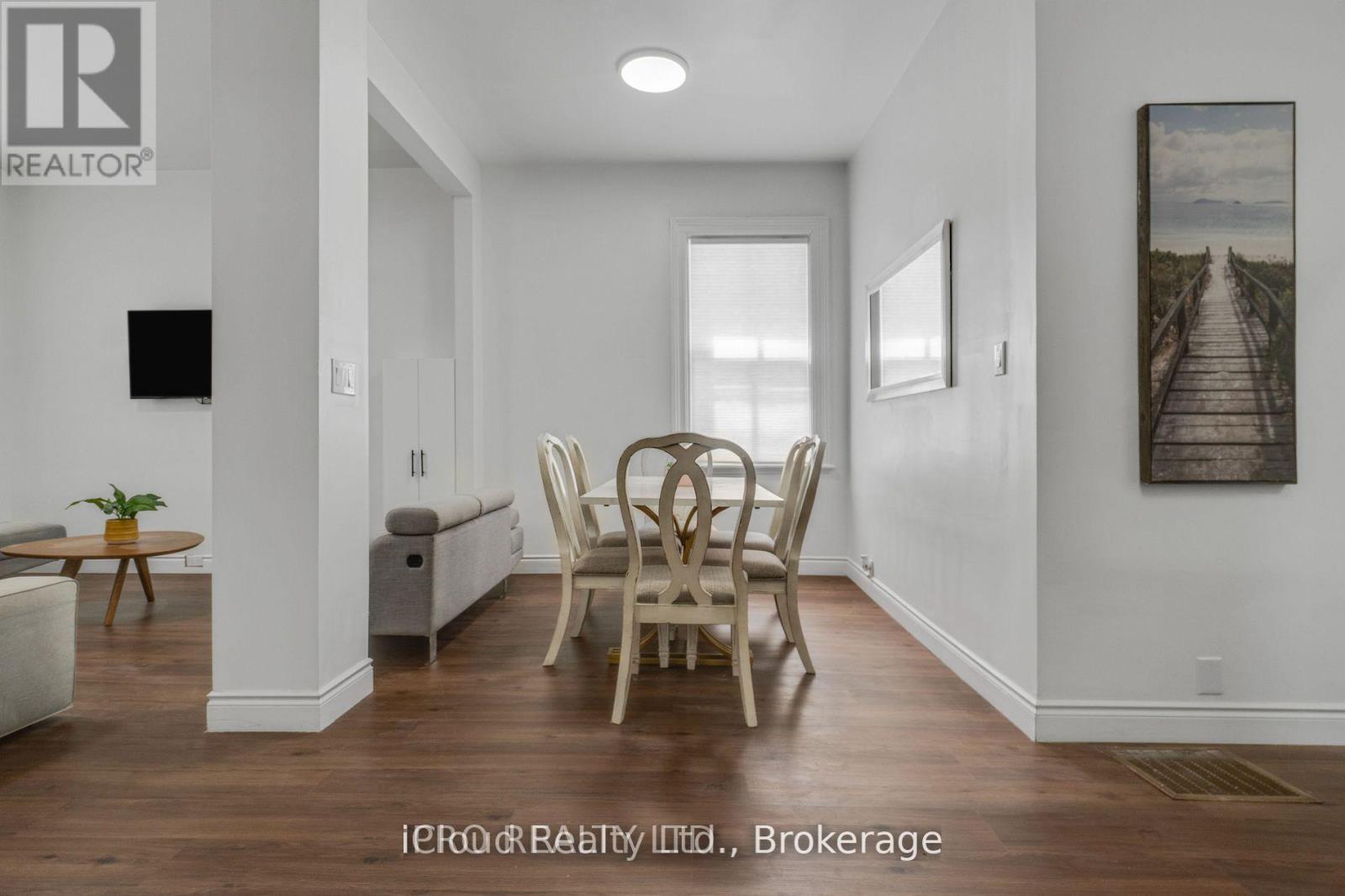 368 Simcoe Street, London East (East K), Ontario  N6B 1J7 - Photo 16 - X12392844