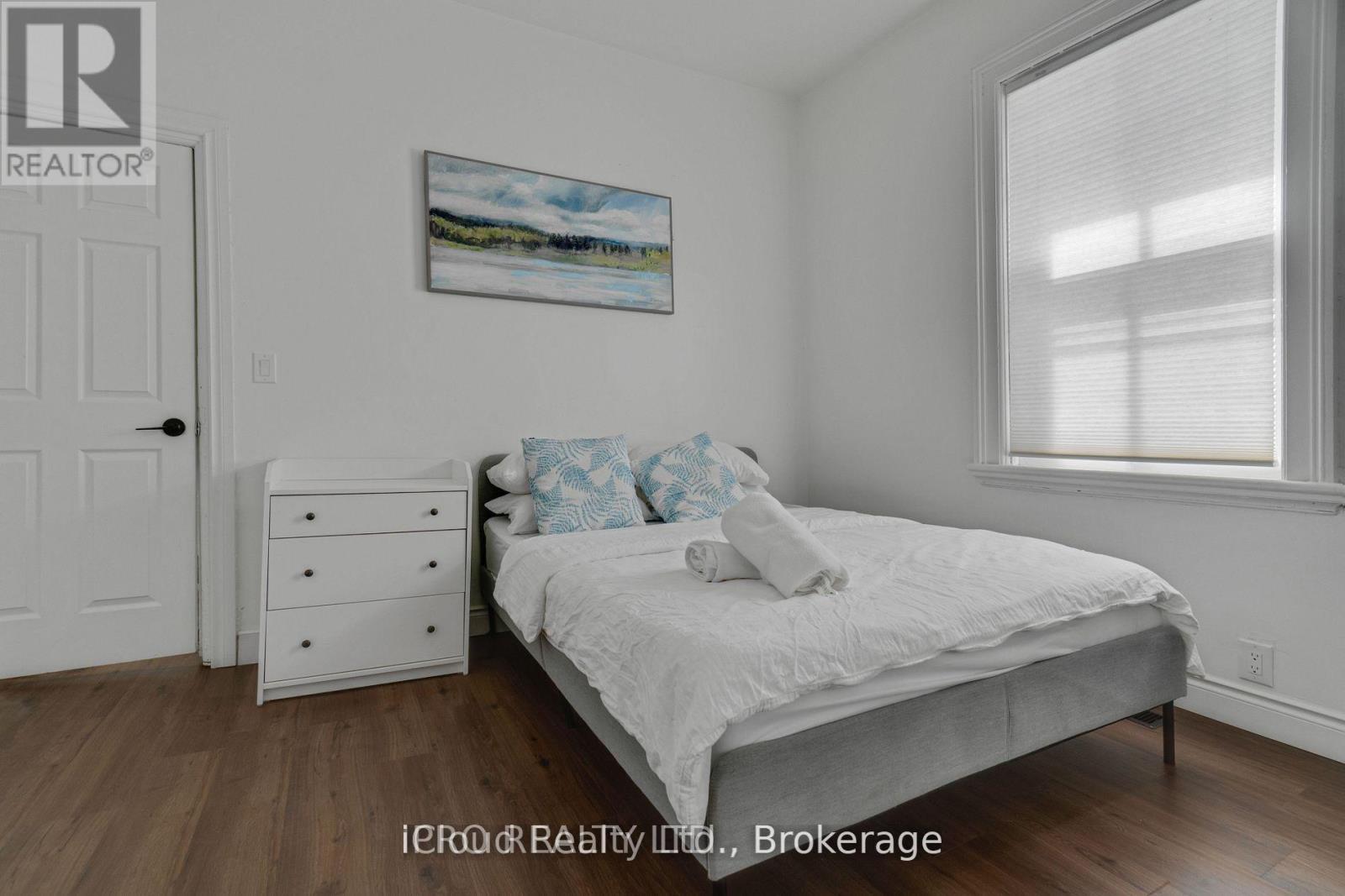 368 Simcoe Street, London East (East K), Ontario  N6B 1J7 - Photo 21 - X12392844