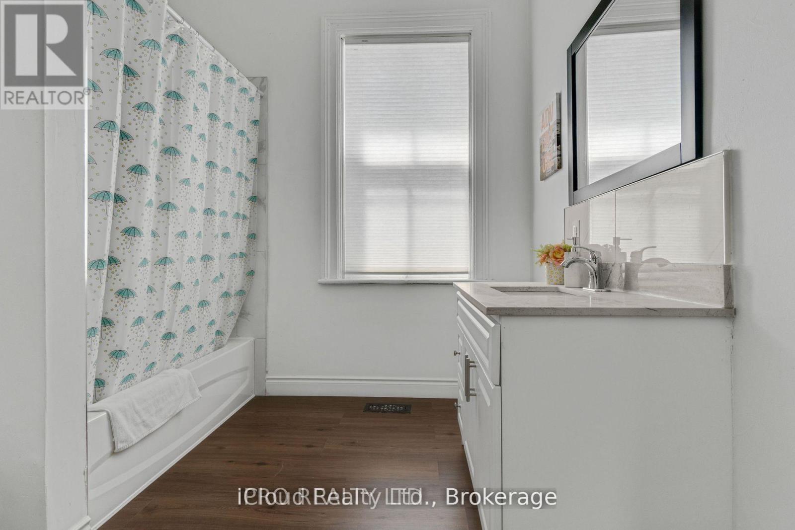 368 Simcoe Street, London East (East K), Ontario  N6B 1J7 - Photo 24 - X12392844