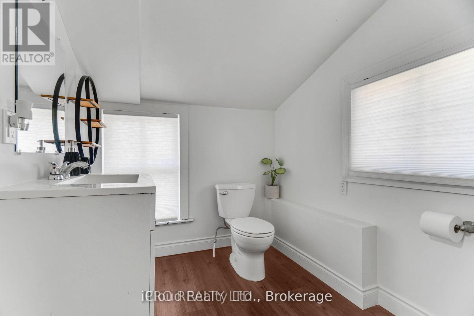 368 Simcoe Street, London East (East K), Ontario  N6B 1J7 - Photo 32 - X12392844