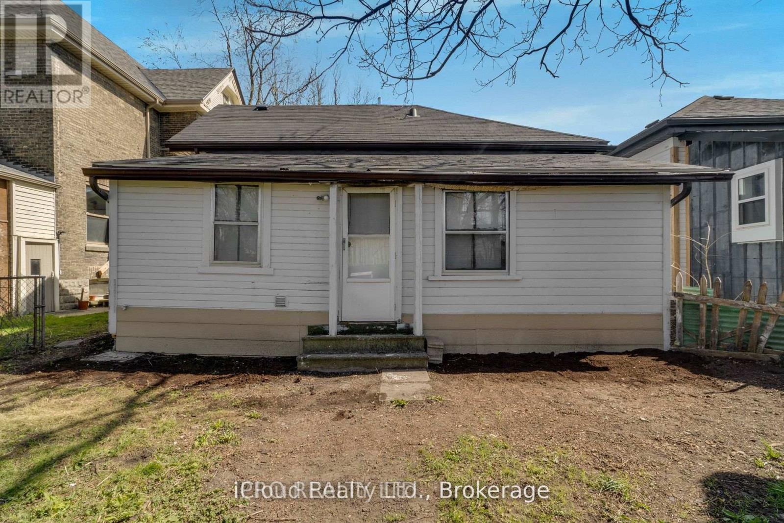368 Simcoe Street, London East (East K), Ontario  N6B 1J7 - Photo 36 - X12392844