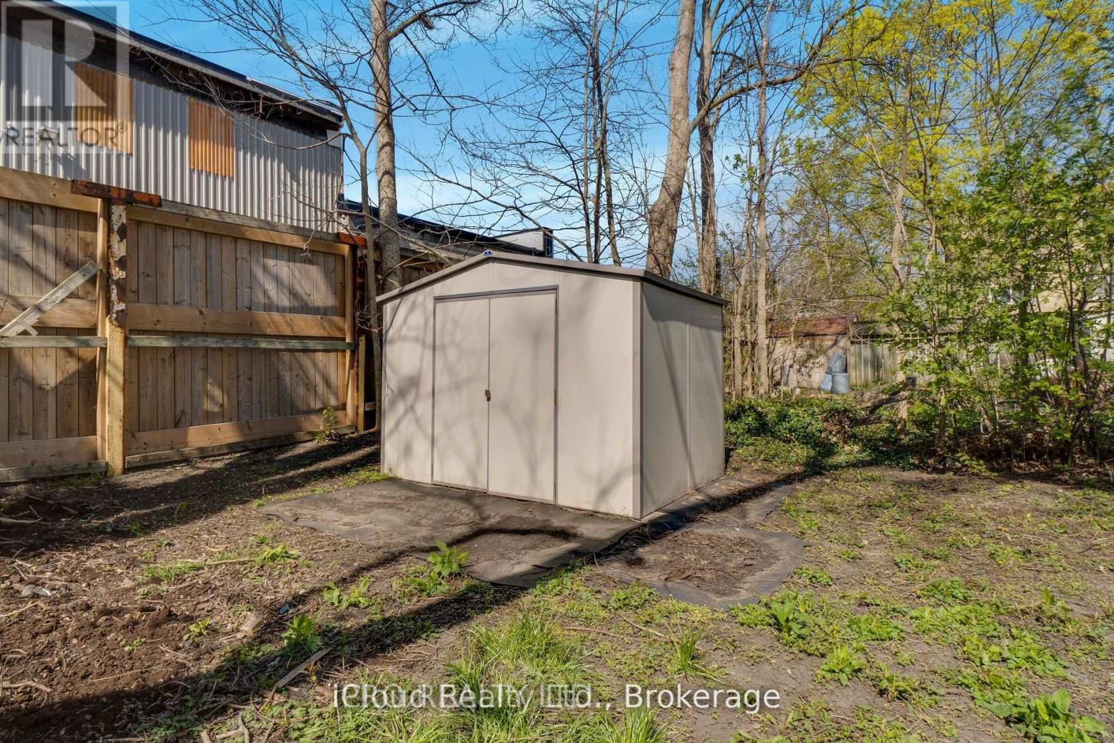 368 Simcoe Street, London East (East K), Ontario  N6B 1J7 - Photo 39 - X12392844