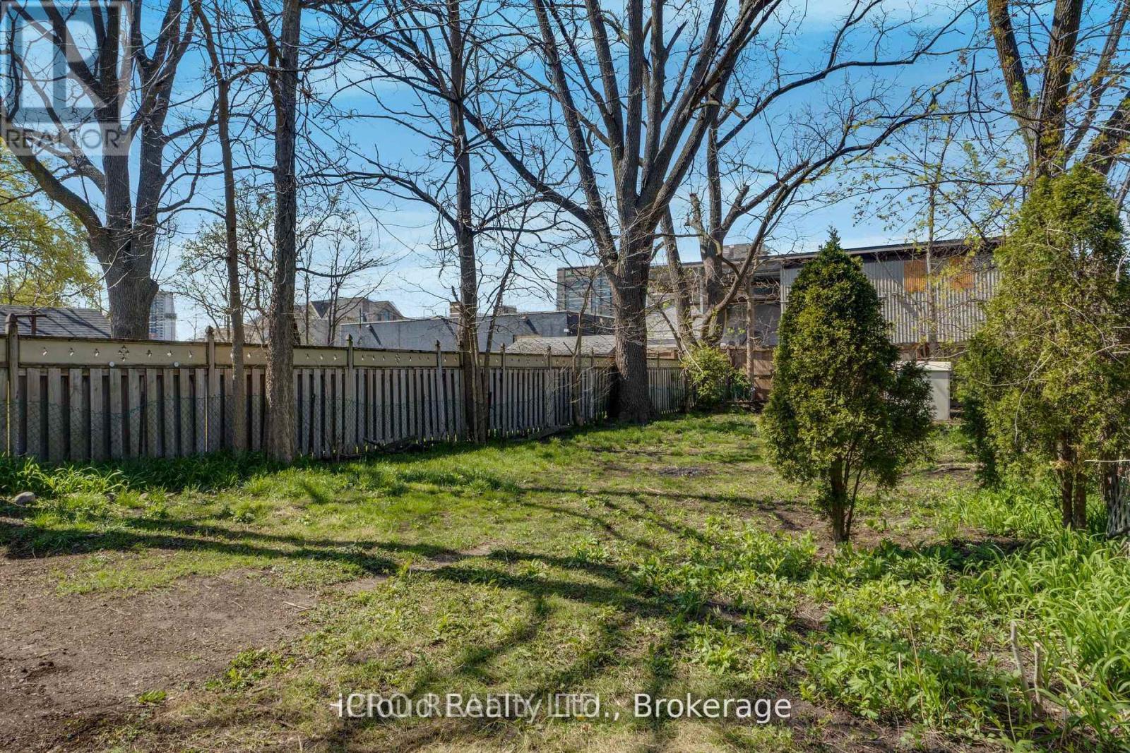 368 Simcoe Street, London East (East K), Ontario  N6B 1J7 - Photo 41 - X12392844