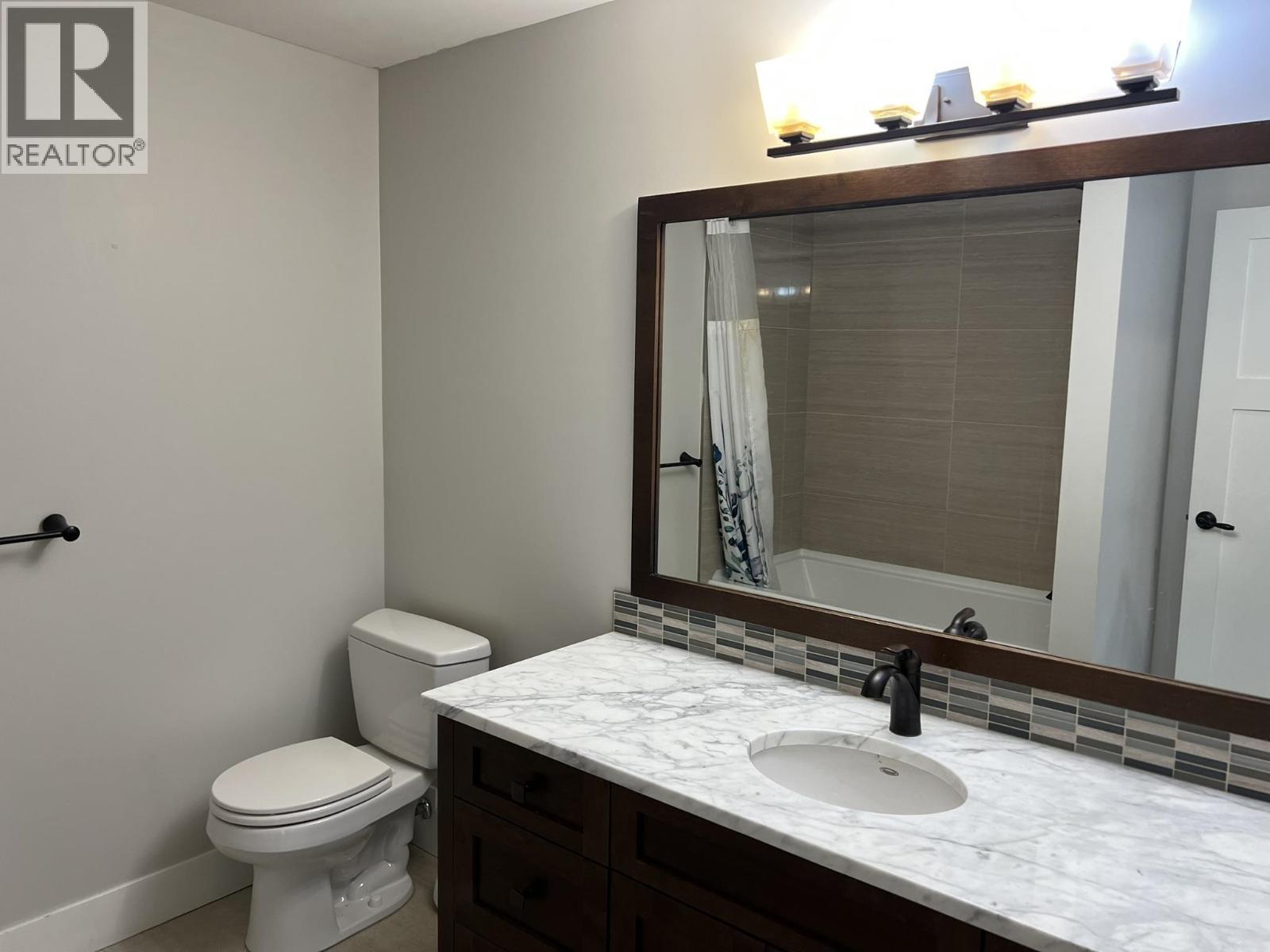 Ph 1403 Beach Avenue, Vancouver, British Columbia  V6G 1Y3 - Photo 17 - R3038485