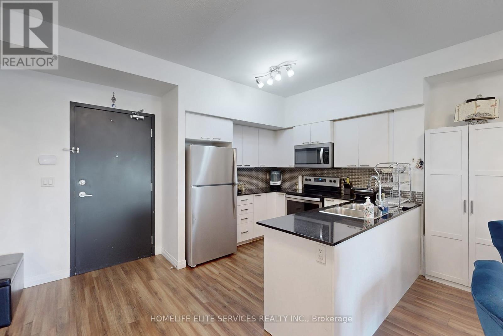 210 - 2152 Lawrence Avenue E, Toronto (Wexford-Maryvale), Ontario  M1R 0B5 - Photo 13 - E12392885