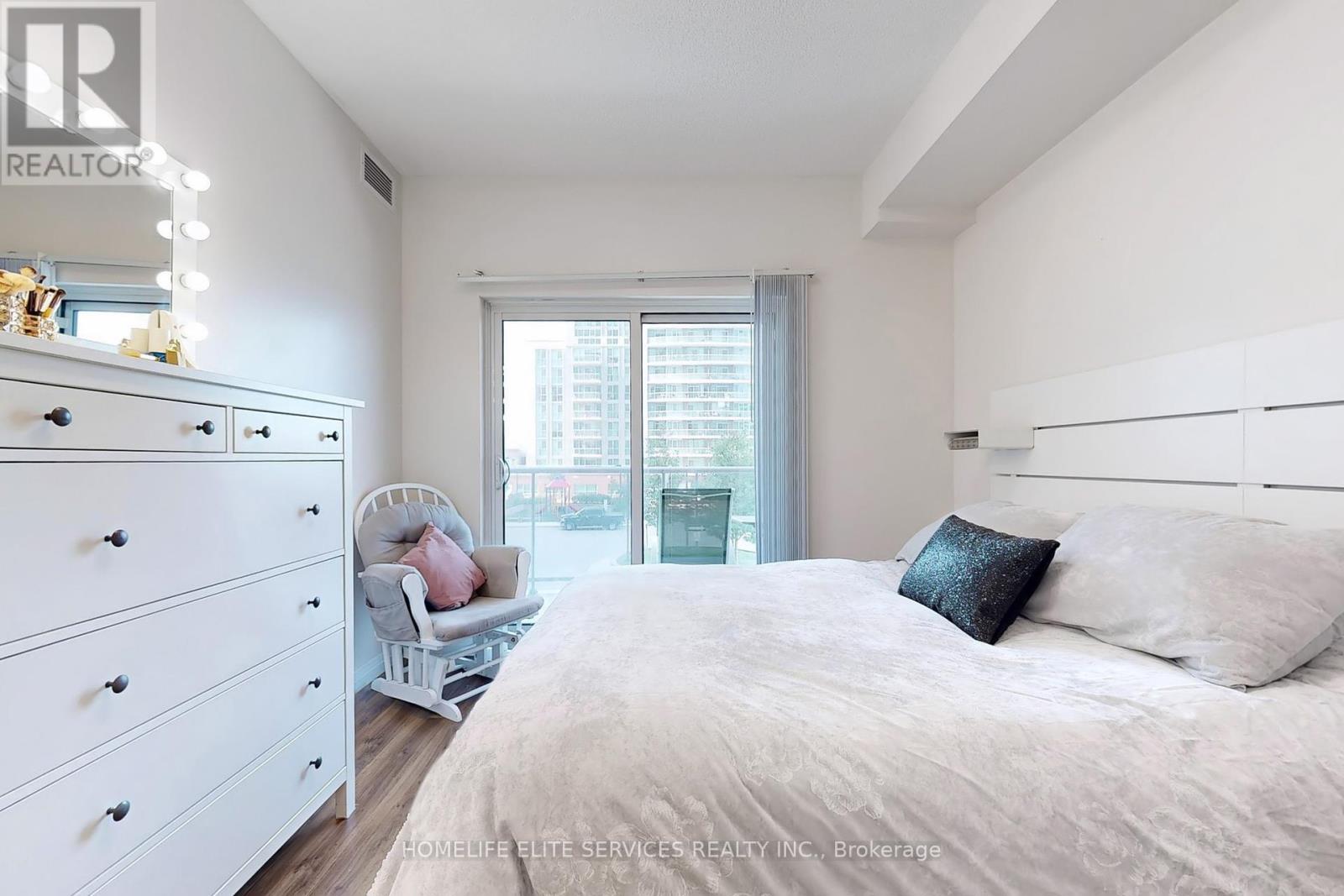 210 - 2152 Lawrence Avenue E, Toronto (Wexford-Maryvale), Ontario  M1R 0B5 - Photo 18 - E12392885