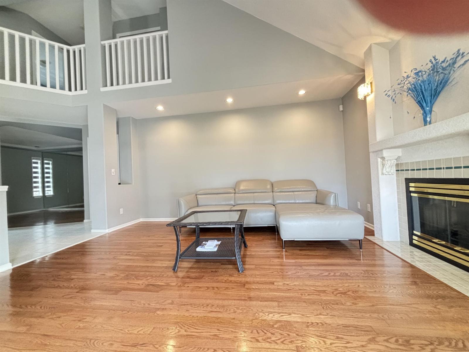 10924 160 Street, Surrey, British Columbia  V4N 1J5 - Photo 2 - R3045759