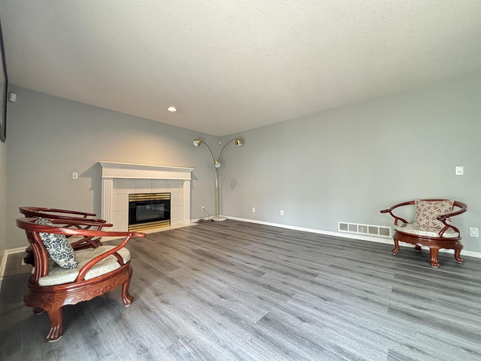 10924 160 Street, Surrey, British Columbia  V4N 1J5 - Photo 3 - R3045759