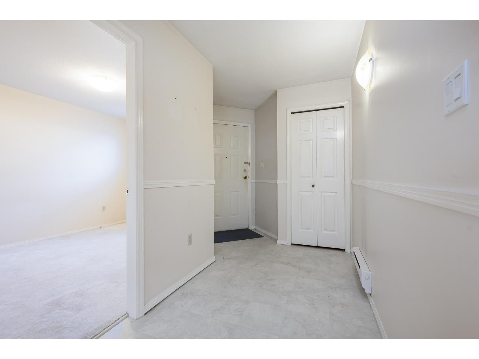 35 19797 64 Avenue, Langley, British Columbia  V2Y 1G9 - Photo 4 - R3045639