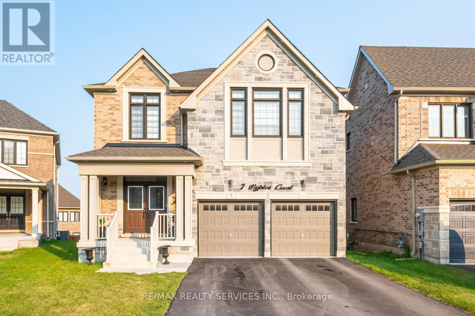 Property at 7 BYBLOS COURT image 1