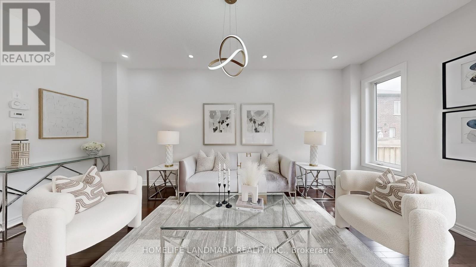 16 Percy Stover Drive, Markham (Berczy), Ontario  L6C 0V9 - Photo 6 - N12392871