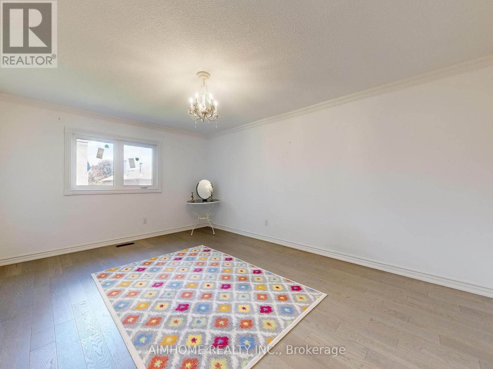 342 Savage Road, Newmarket, Ontario  L3X 1S4 - Photo 27 - N12392888