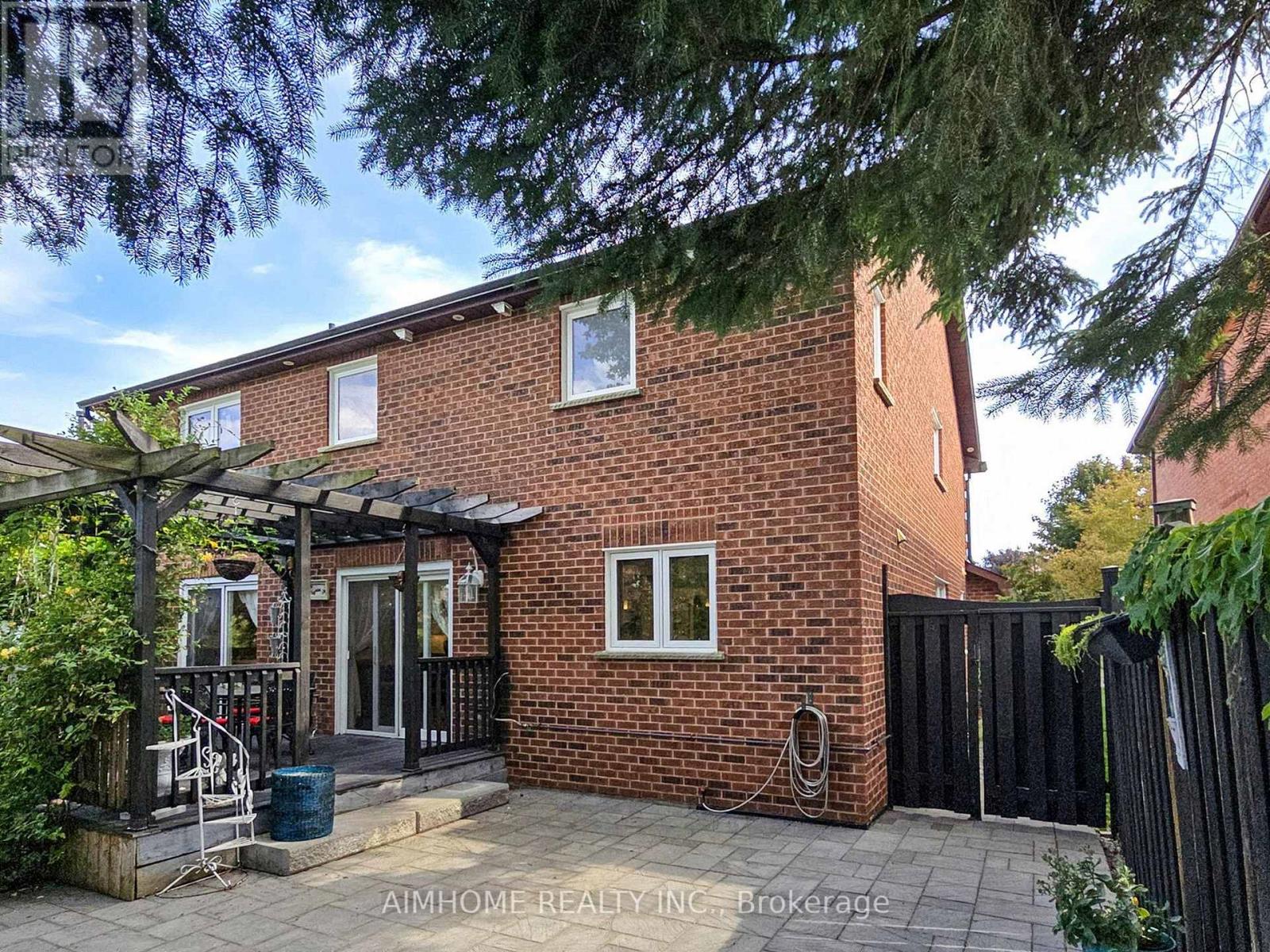 342 Savage Road, Newmarket, Ontario  L3X 1S4 - Photo 41 - N12392888