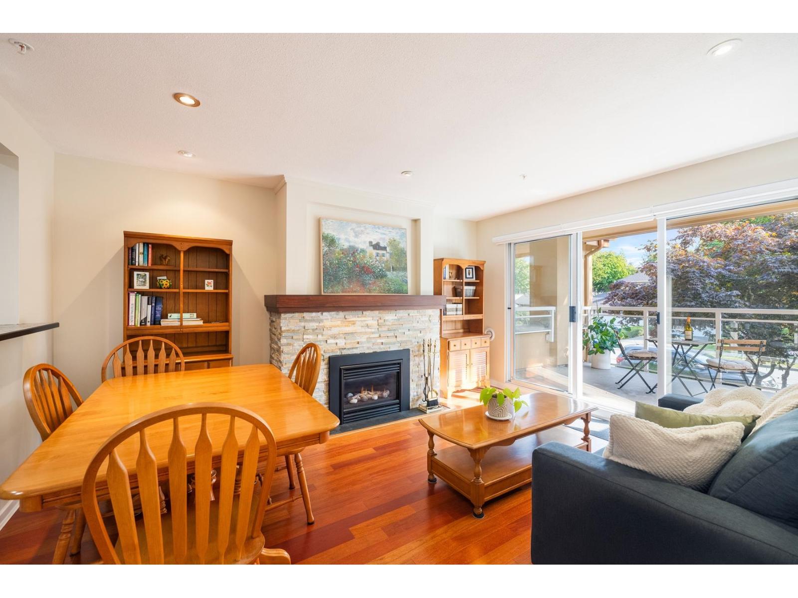 210 15155 22 Avenue, Surrey, British Columbia  V4A 9T4 - Photo 6 - R3045567