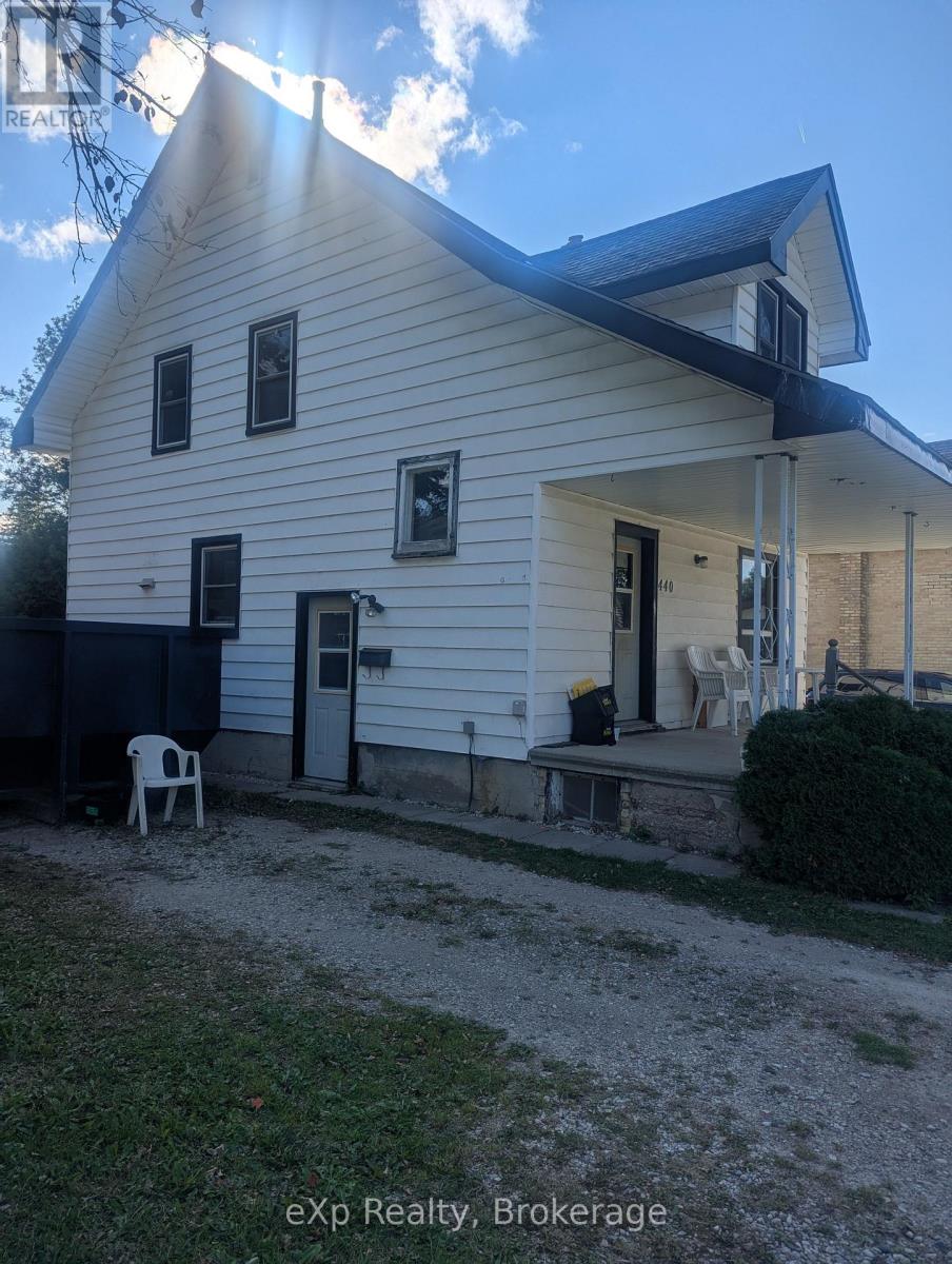 440 Binning Street W, North Perth, Ontario  N4W 1G8 - Photo 5 - X12392931
