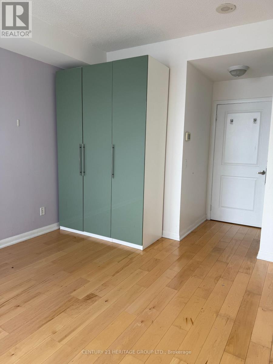 Ph303 - 4968 Yonge Street, Toronto, Ontario  M2N 7G9 - Photo 16 - C12386331