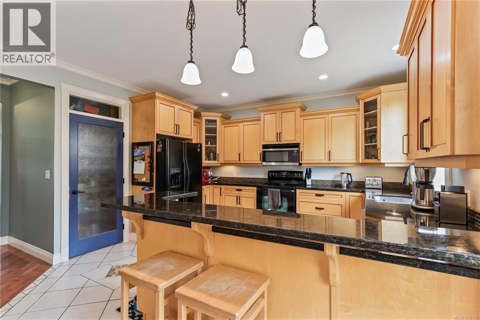 6106 Montgomery Way, Nanaimo, British Columbia  V9V 1T5 - Photo 5 - 1012793