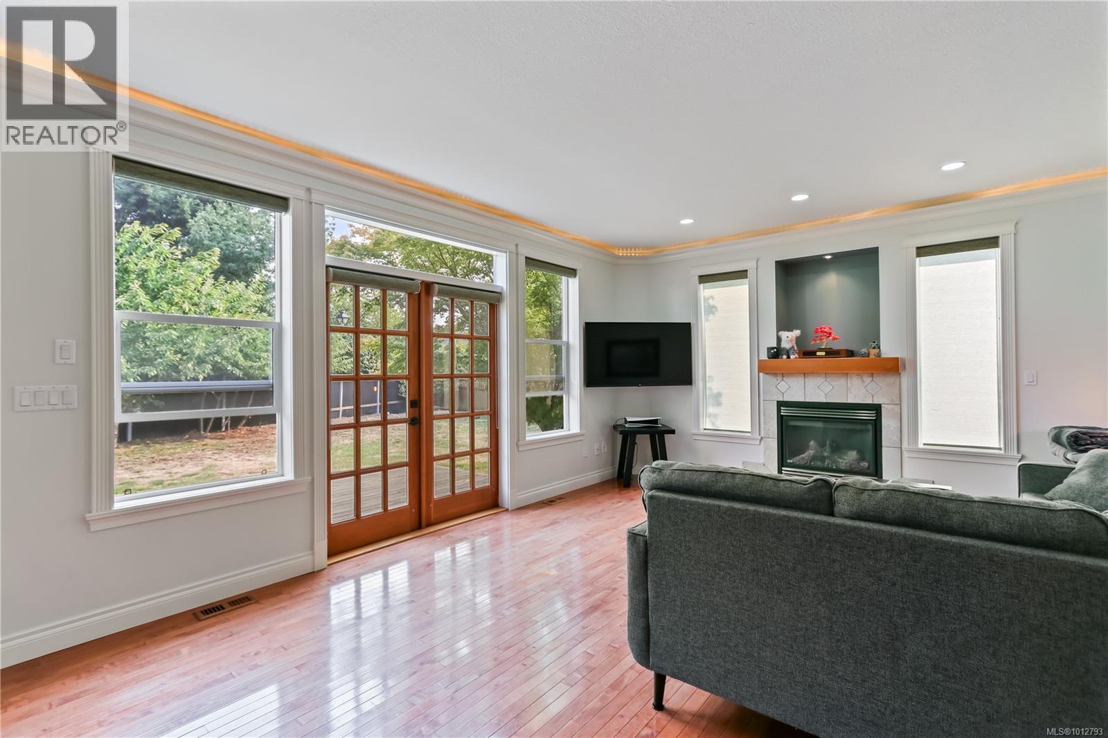 6106 Montgomery Way, Nanaimo, British Columbia  V9V 1T5 - Photo 11 - 1012793