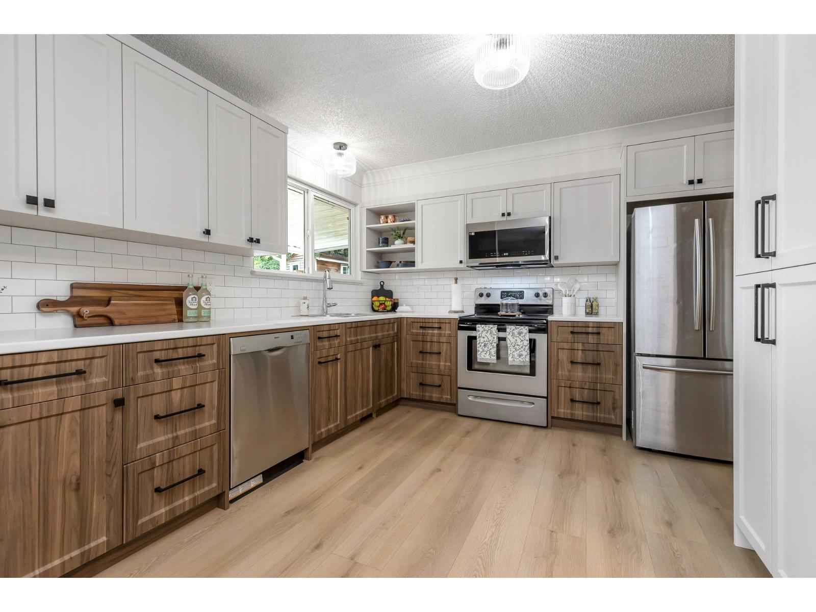 7970 Burdock Street, Mission, British Columbia  V2V 4Y1 - Photo 6 - R3044749