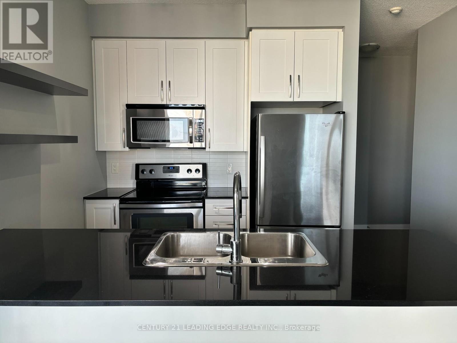 2902 - 4065 Brickstone Mews, Mississauga, Ontario  L5B 0G3 - Photo 6 - W12392887
