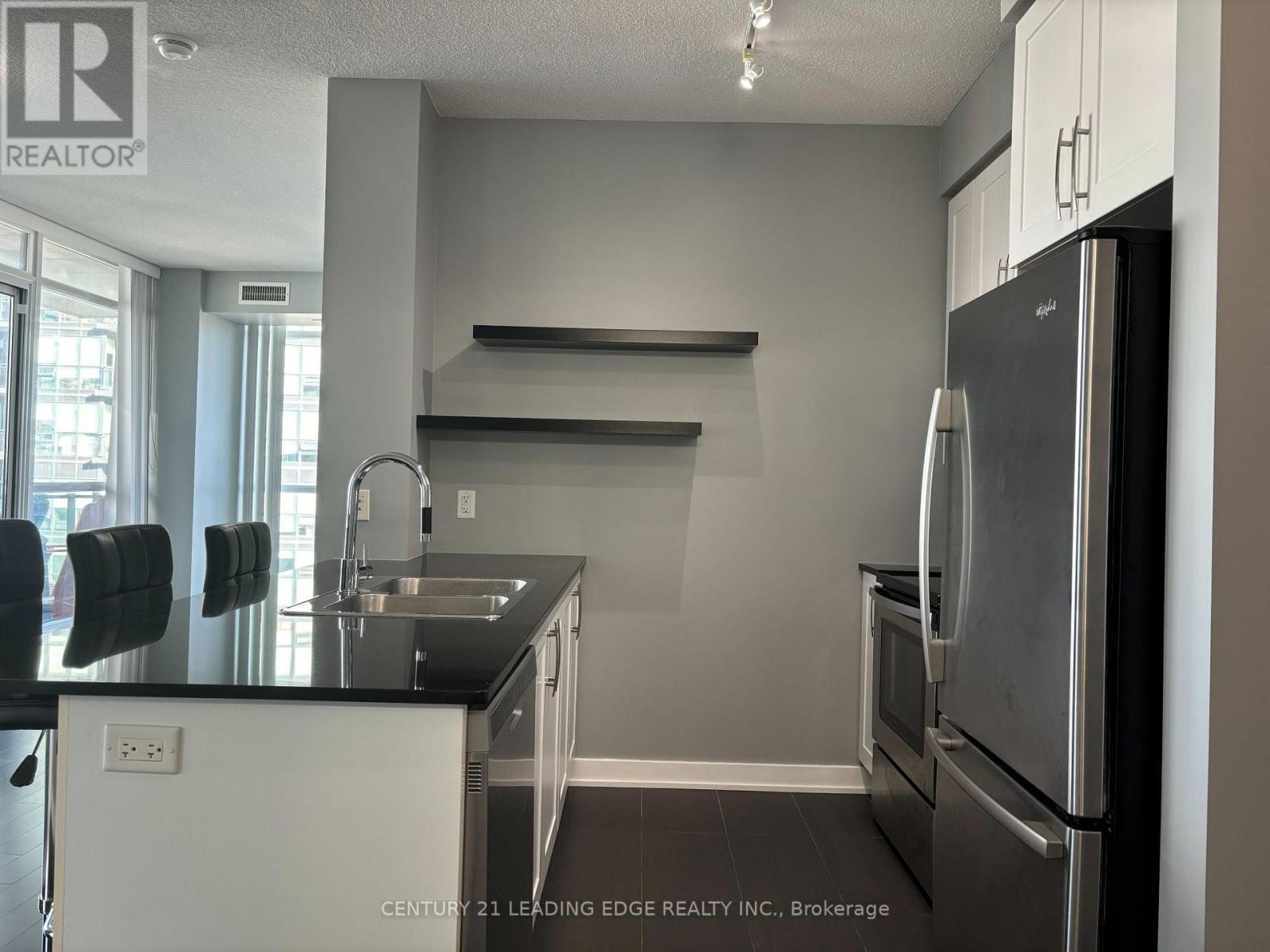 2902 - 4065 Brickstone Mews, Mississauga, Ontario  L5B 0G3 - Photo 8 - W12392887