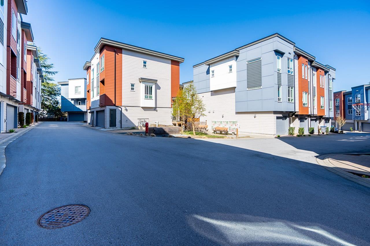 35 1670 160 Street, Surrey, British Columbia  V4A 0C6 - Photo 2 - R3045739