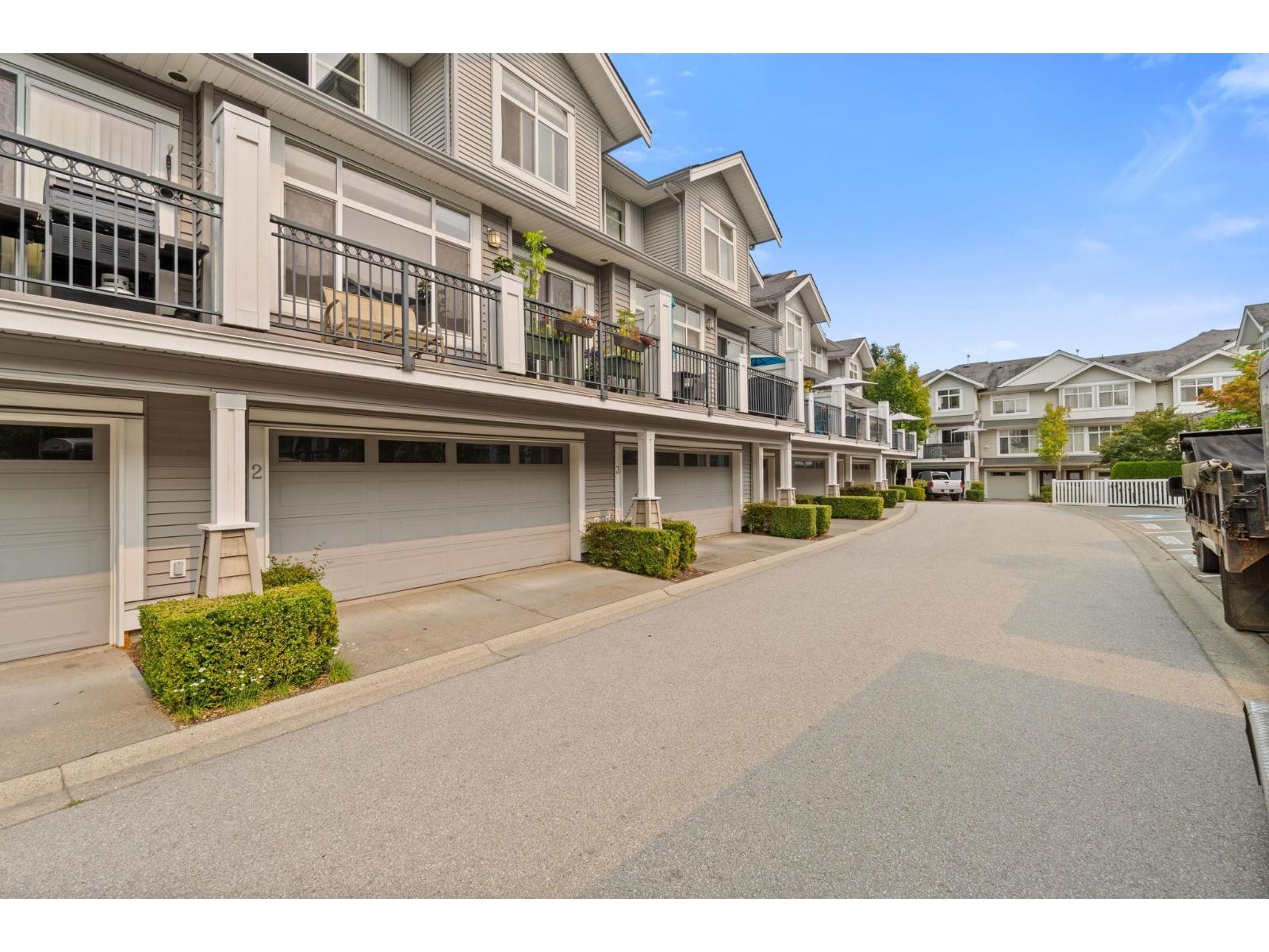 2 19330 69 Avenue, Surrey, British Columbia  V4N 0Z2 - Photo 5 - R3044580