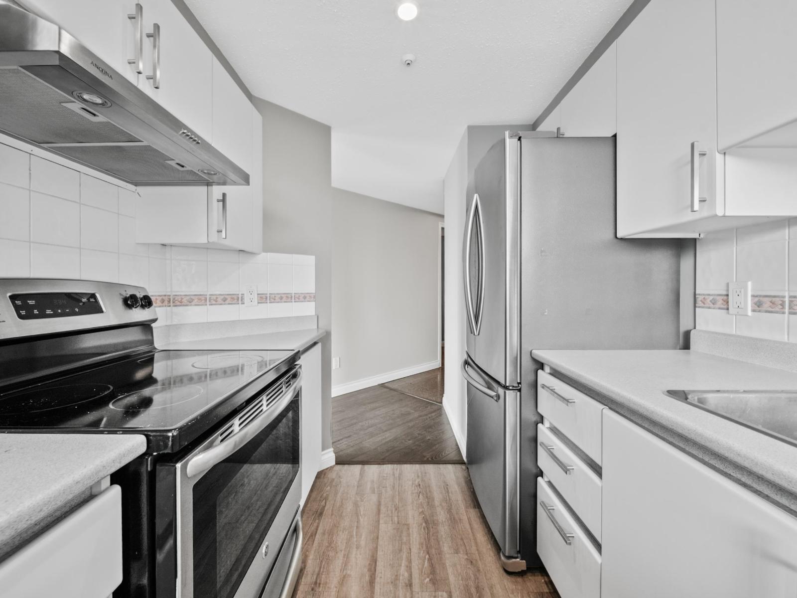 803 13353 108 Avenue, Surrey, British Columbia  V3T 5T5 - Photo 14 - R3043708
