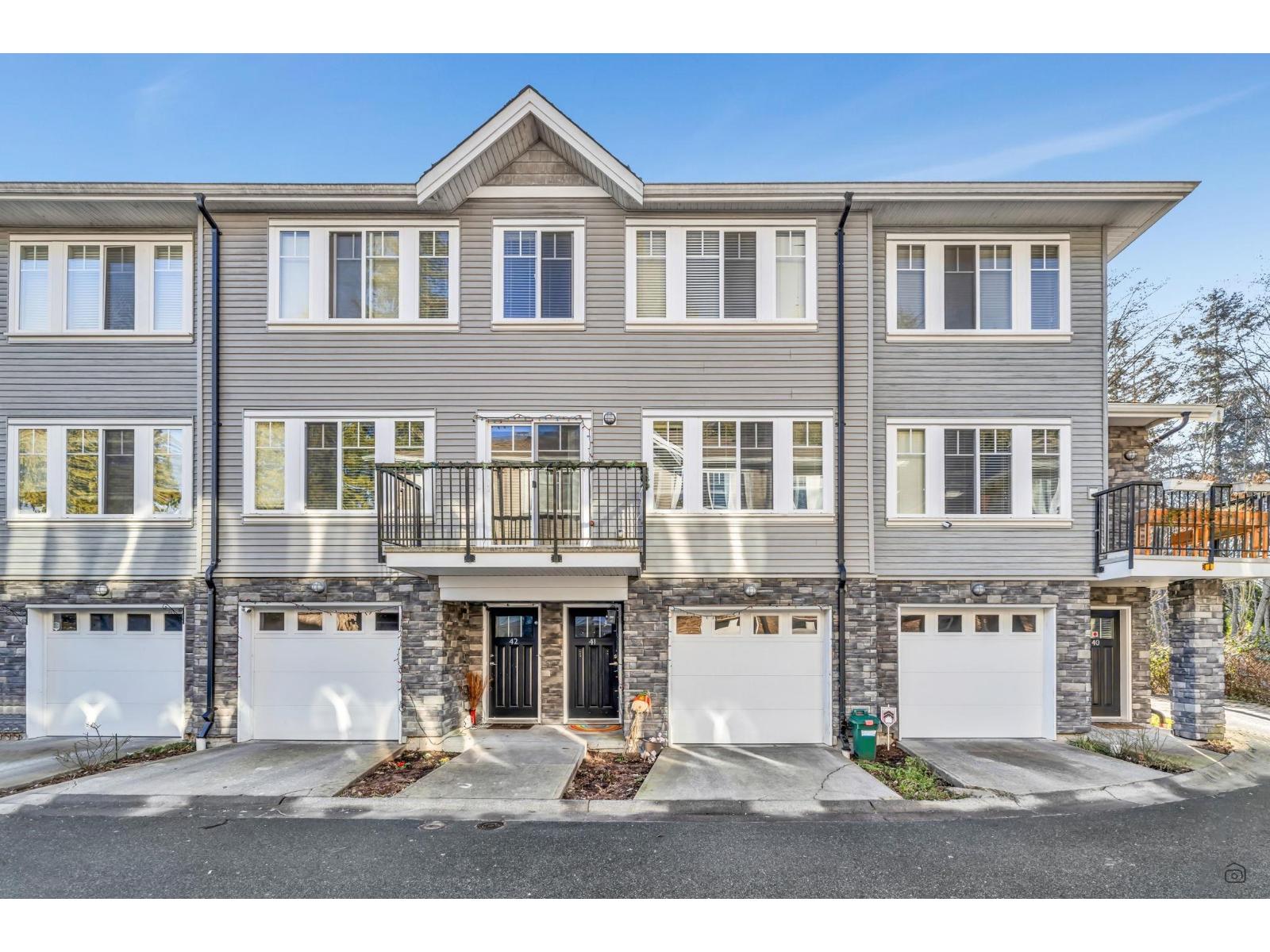 41 13864 Hyland Road, Surrey, British Columbia  V3W 2C3 - Photo 4 - R3041726