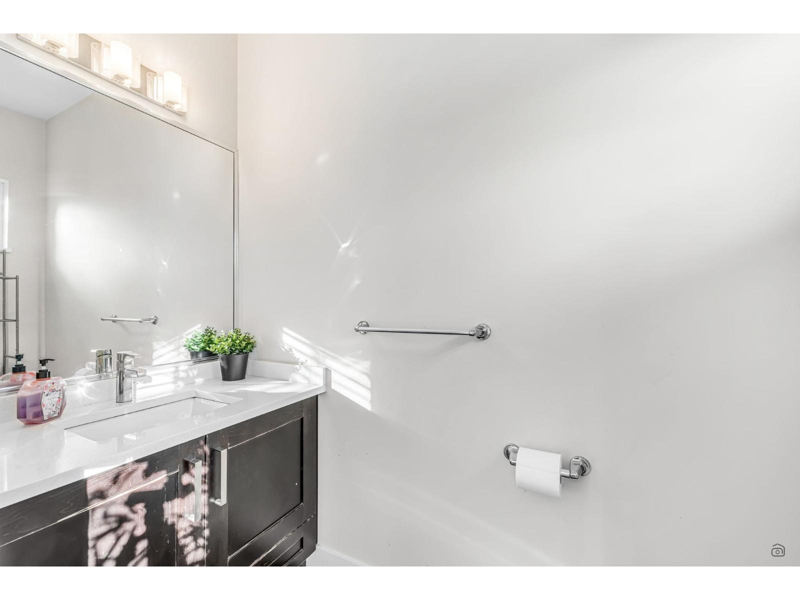 41 13864 Hyland Road, Surrey, British Columbia  V3W 2C3 - Photo 12 - R3041726