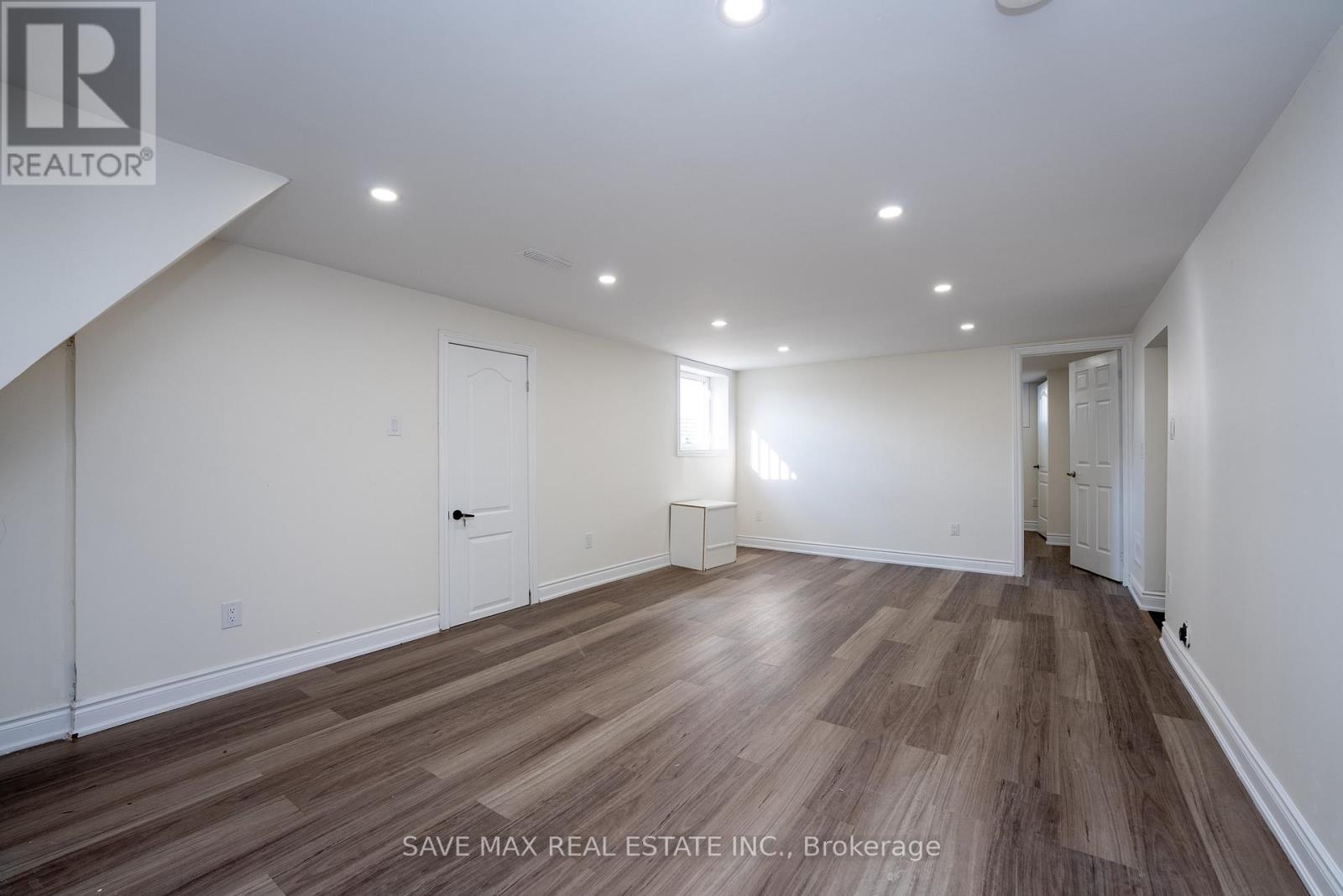 441 West 5th Street, Hamilton, Ontario  L9C 3P5 - Photo 31 - X12392866