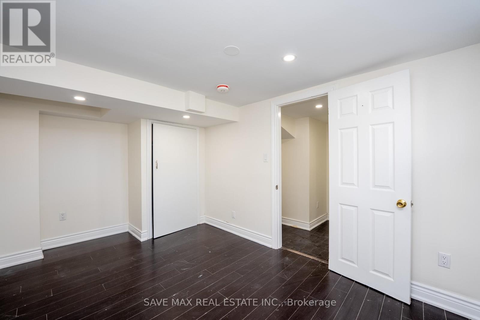 441 West 5th Street, Hamilton, Ontario  L9C 3P5 - Photo 39 - X12392866