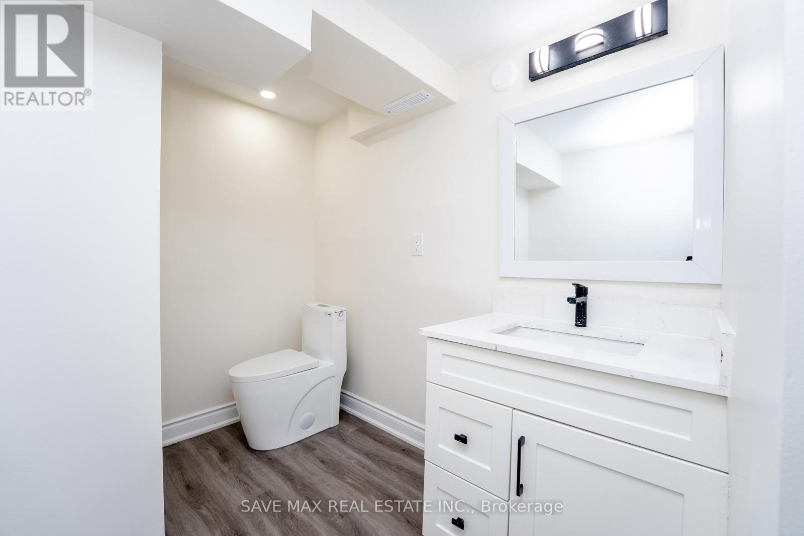 441 West 5th Street, Hamilton, Ontario  L9C 3P5 - Photo 41 - X12392866