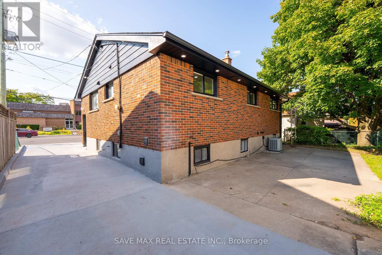 441 West 5th Street, Hamilton, Ontario  L9C 3P5 - Photo 44 - X12392866
