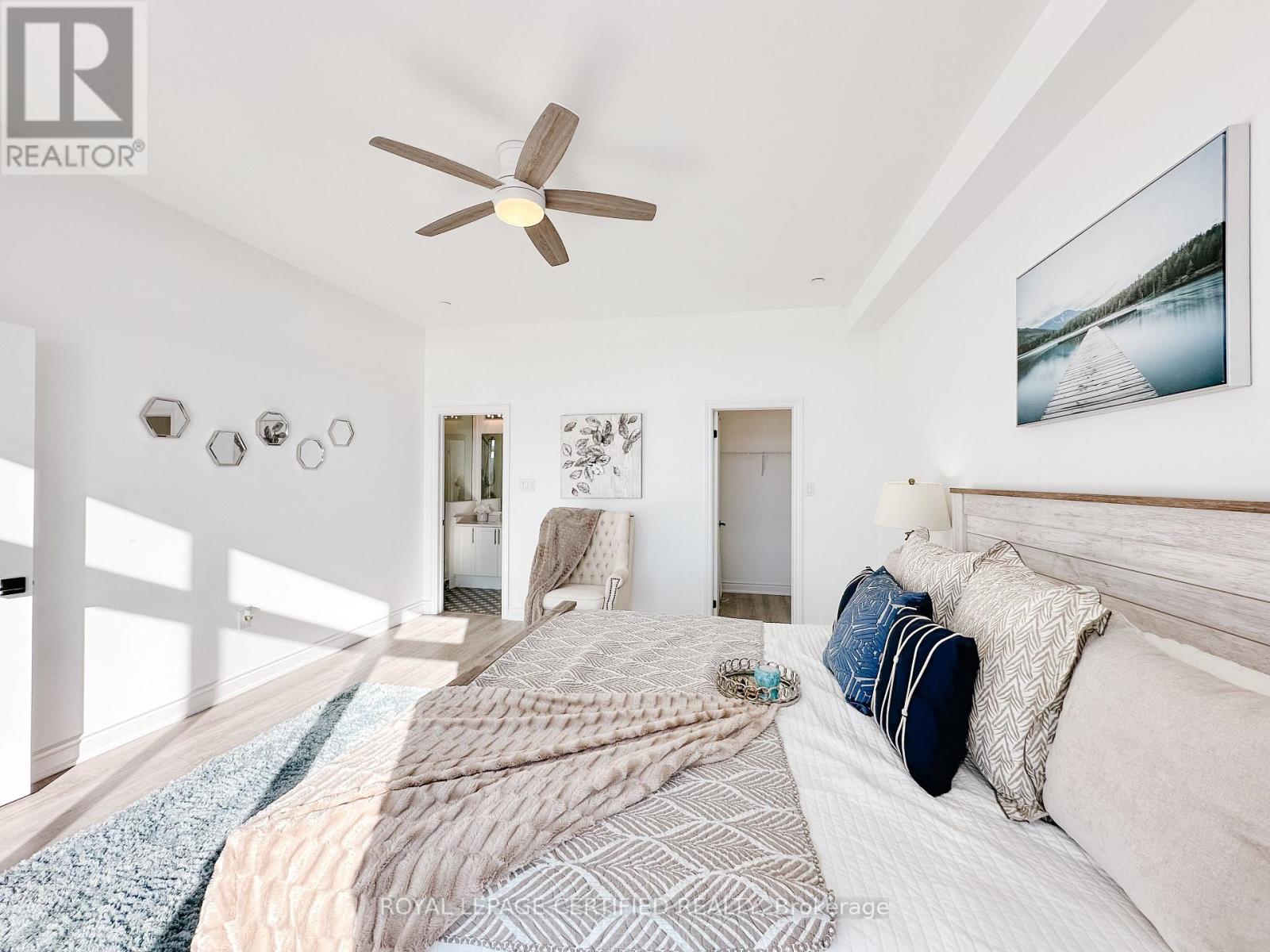 106 Marina Village Drive, Georgian Bay, Ontario  L0K 1S0 - Photo 37 - X12392883