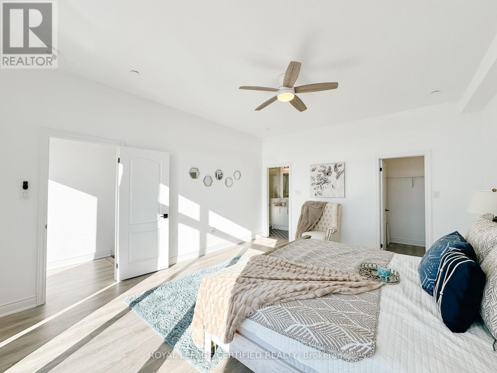 106 Marina Village Drive, Georgian Bay, Ontario  L0K 1S0 - Photo 38 - X12392883