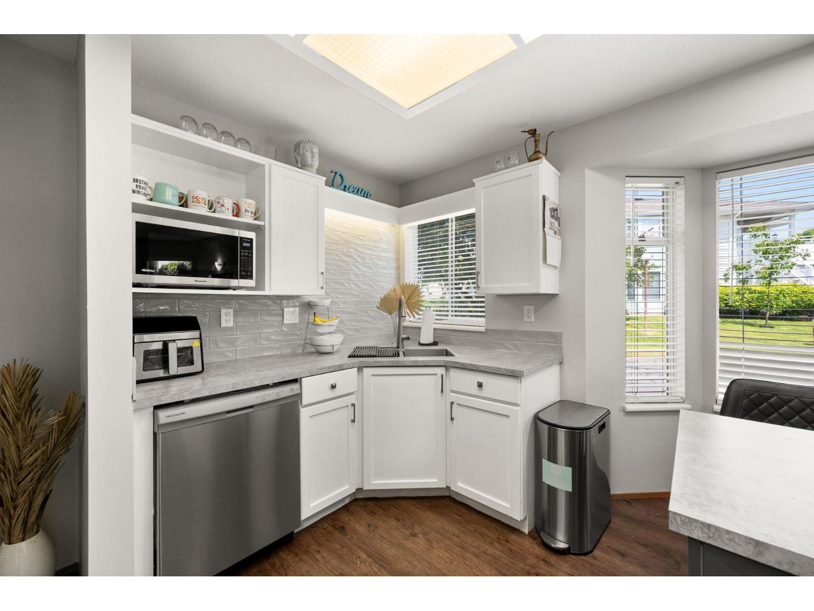 131 7156 121 Street, Surrey, British Columbia  V3W 0J6 - Photo 4 - R3045347