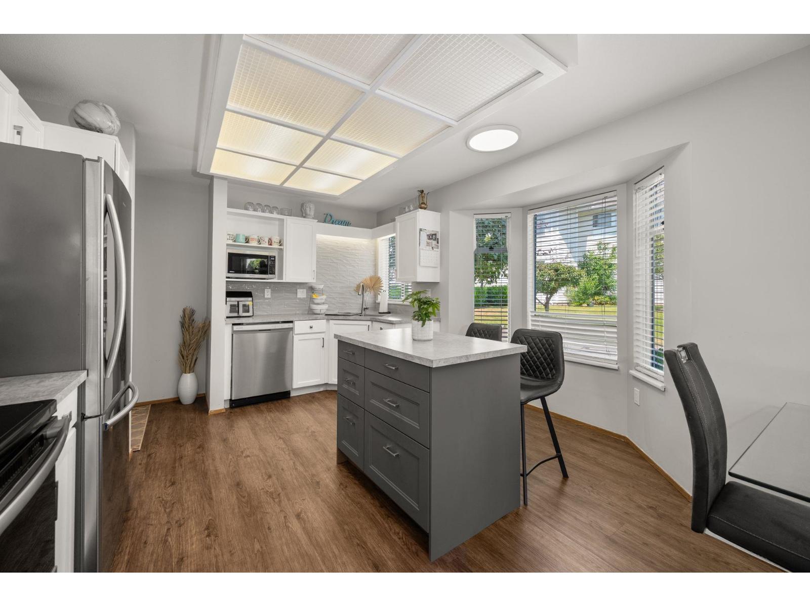 131 7156 121 Street, Surrey, British Columbia  V3W 0J6 - Photo 3 - R3045347
