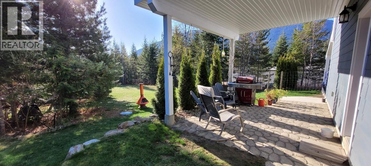 730 Heyland Road, Balfour, British Columbia  V0G 1C0 - Photo 32 - 10342339