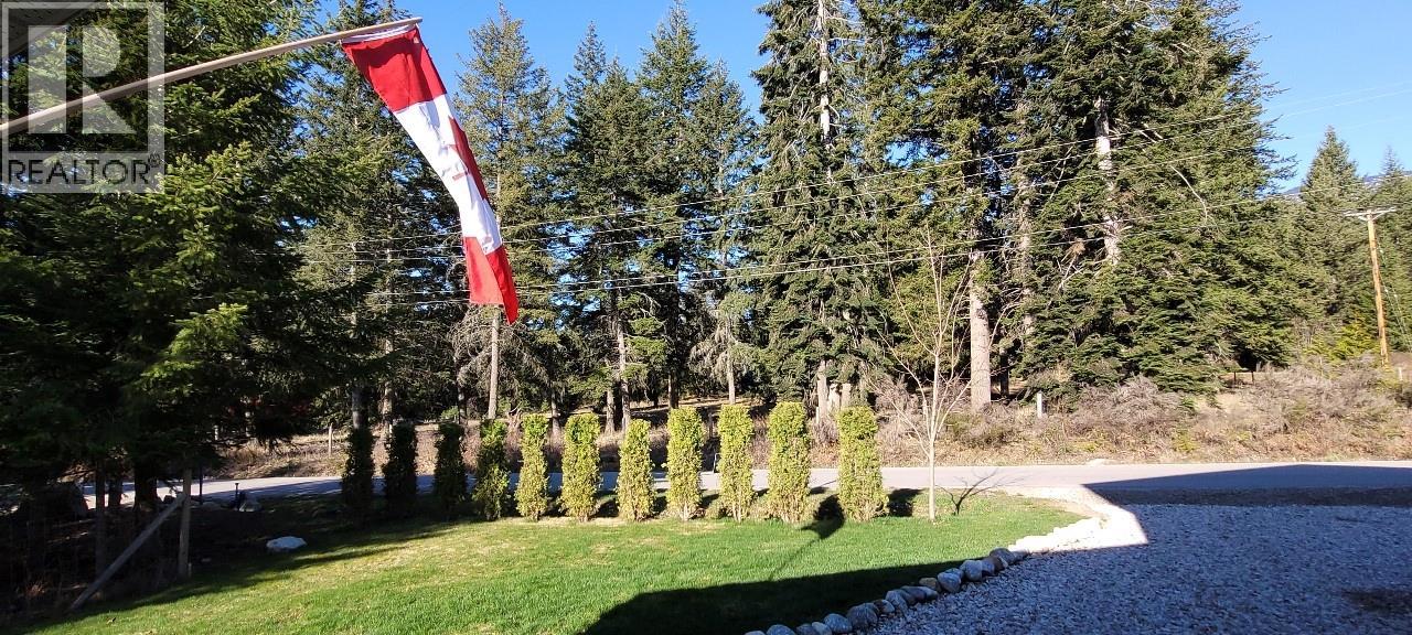 730 Heyland Road, Balfour, British Columbia  V0G 1C0 - Photo 31 - 10342339