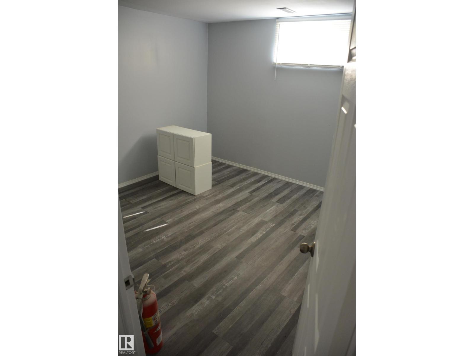 5506 56 St, Barrhead, Alberta  T7N 1C6 - Photo 18 - E4456949