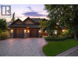 722 Marin Crescent Upper Mission