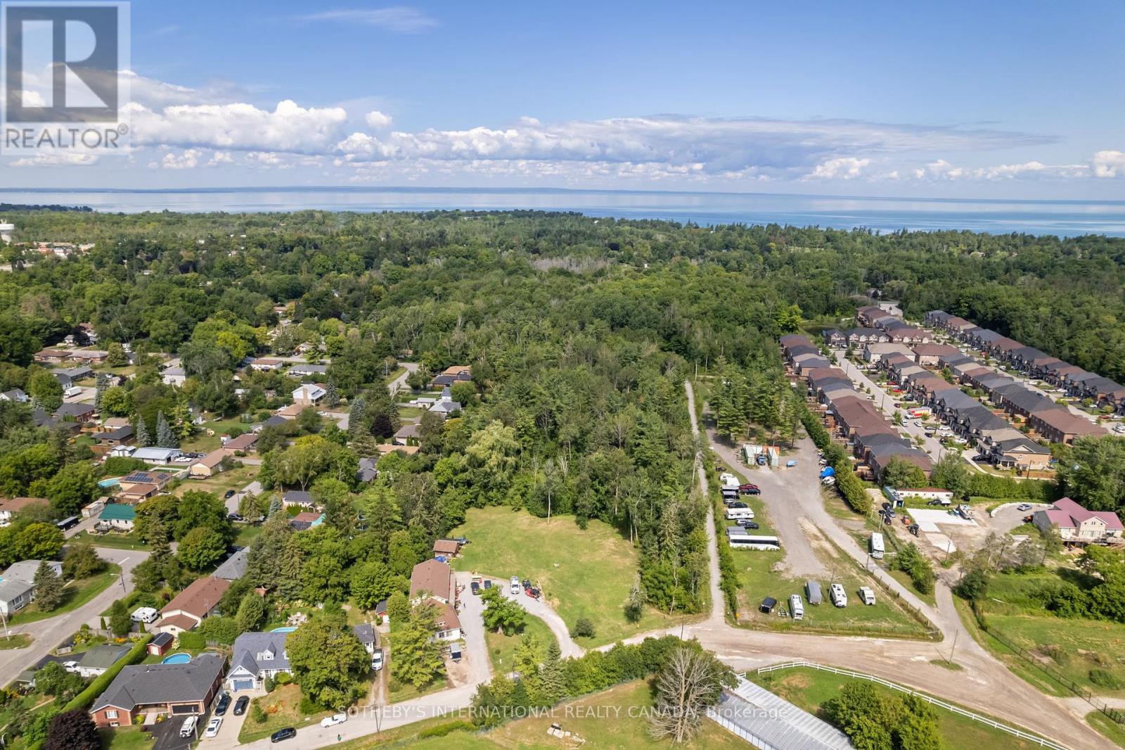 80 Market Street, Georgina, Ontario  L0E 1R0 - Photo 6 - N12365508