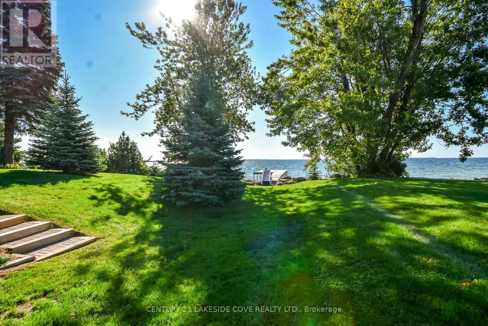 96 Bayshore Drive, Ramara (Brechin), Ontario  L0K 1B0 - Photo 40 - S12384994