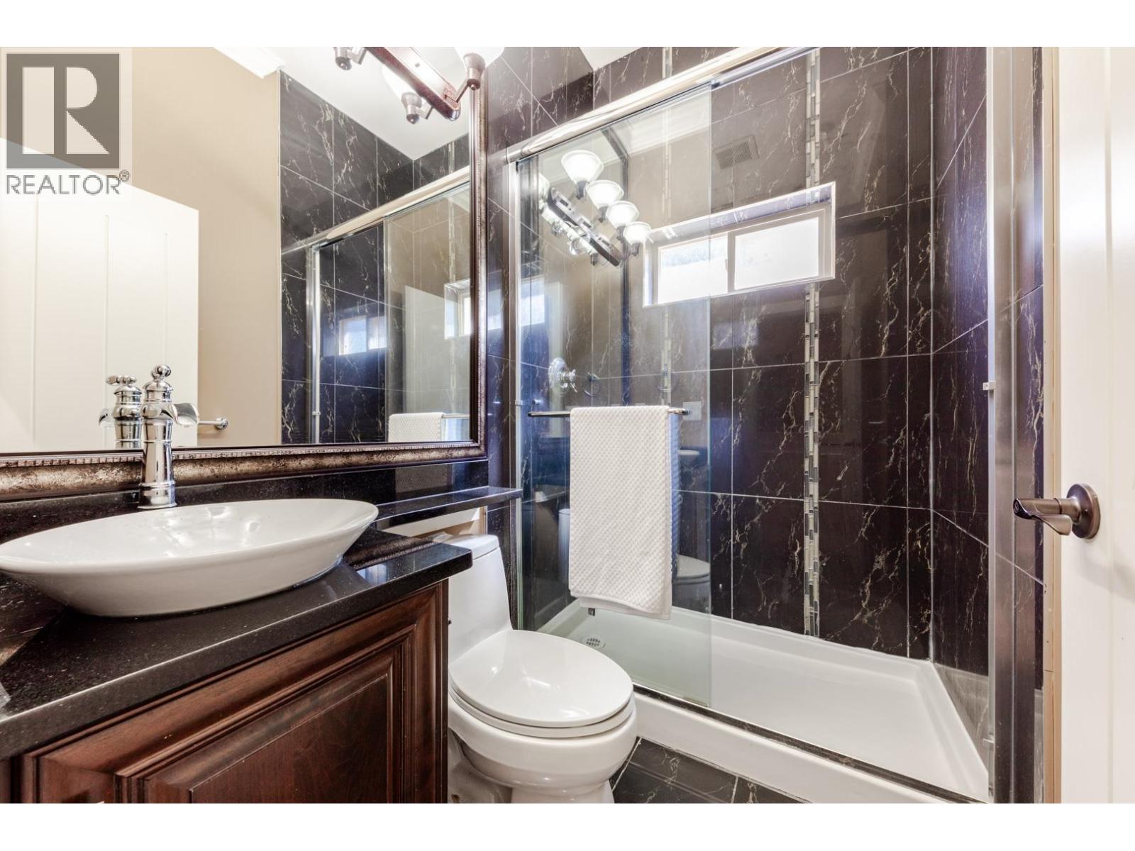 5628 Gibbons Drive, Richmond, British Columbia  V7C 2C7 - Photo 16 - R3045706