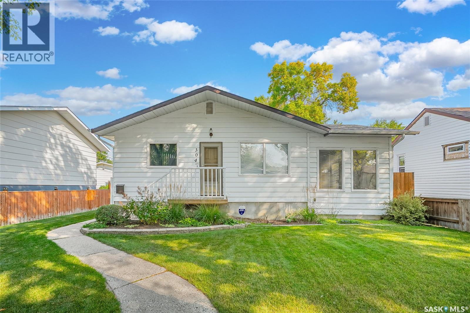 304 110th Street W, Saskatoon, Saskatchewan  S7N 1S3 - Photo 1 - SK017909