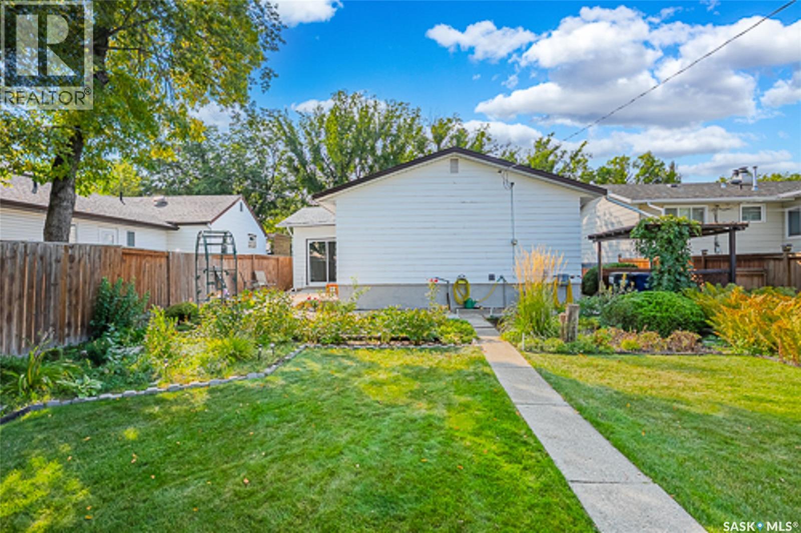 304 110th Street W, Saskatoon, Saskatchewan  S7N 1S3 - Photo 37 - SK017909